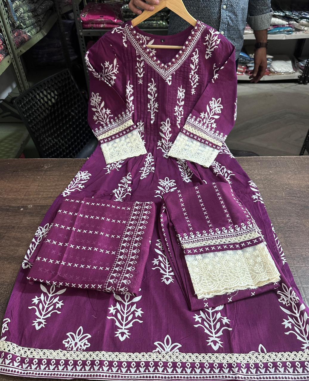 Anarkali kurti Heavy embroidery work on full kurti