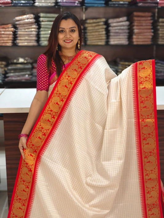 Mercerised Soft silk Saree in Exclusive border Self Checks Pattern design