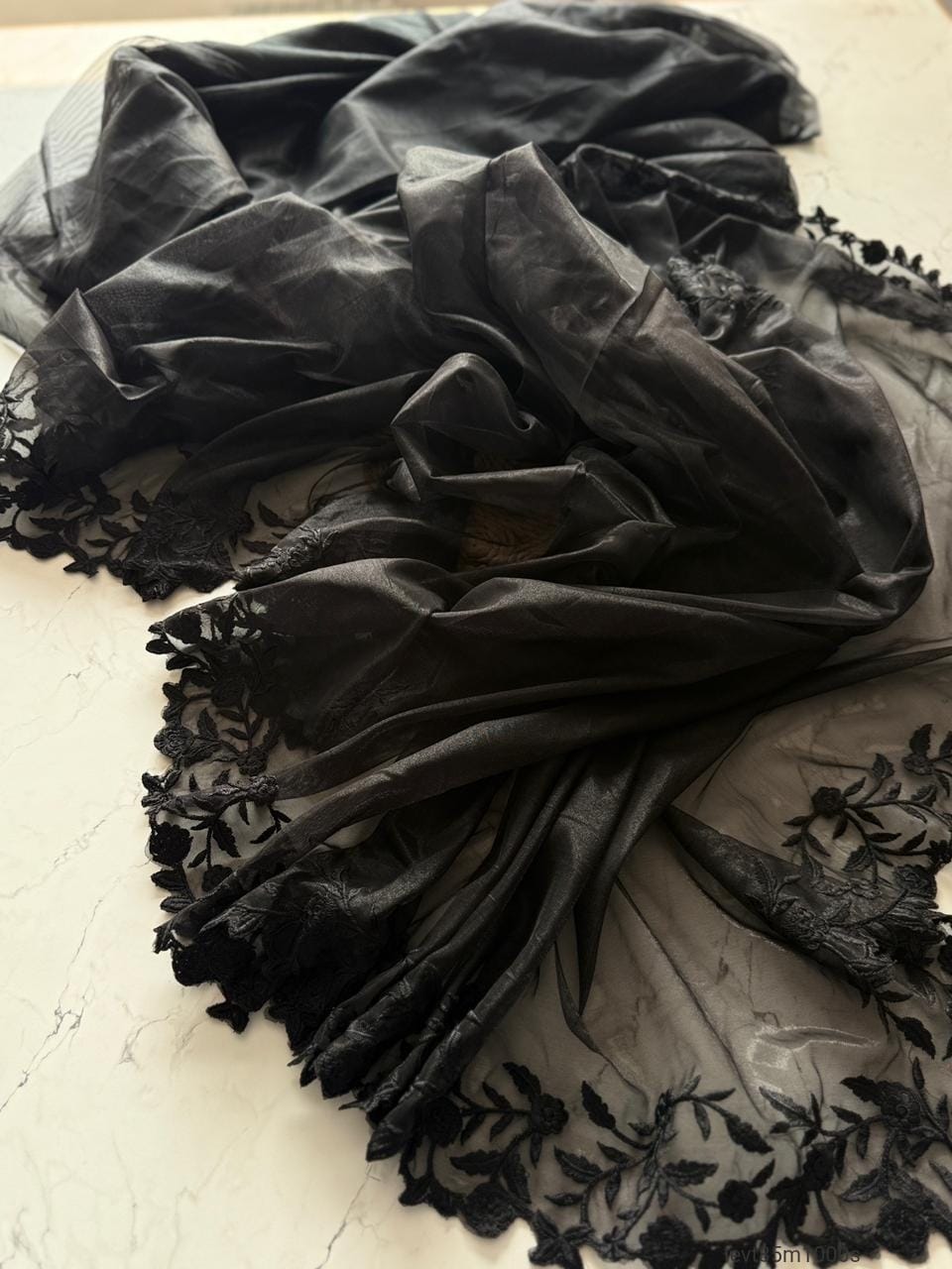 Primium Pure Twilnet Fabric With Multy Thread Work Saree