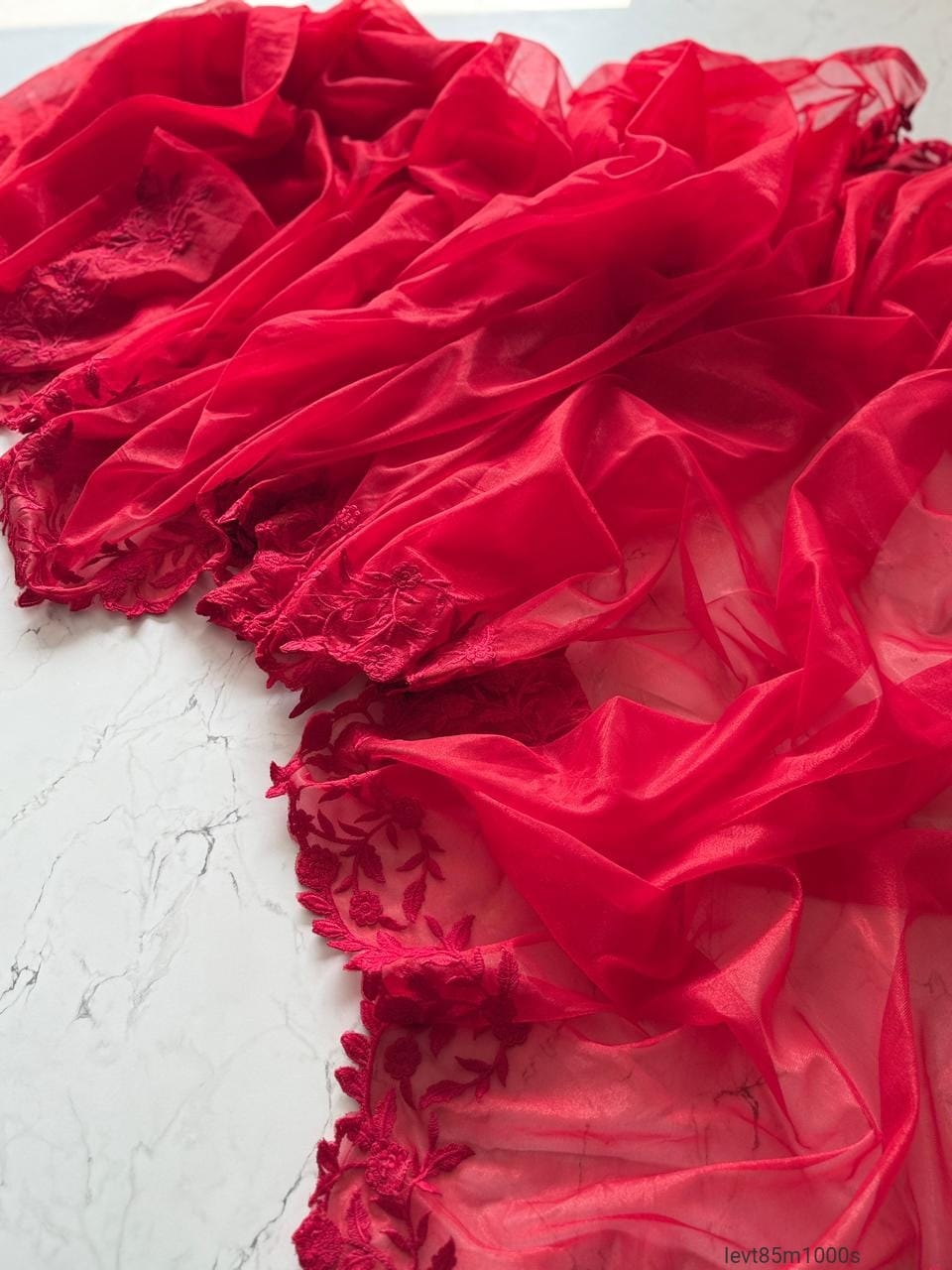 Primium Pure Twilnet Fabric With Multy Thread Work Saree