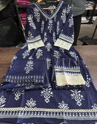 Anarkali kurti Heavy embroidery work on full kurti