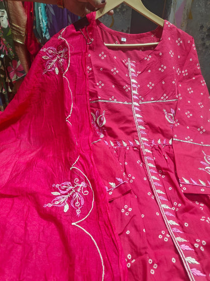 Anarkali kurti Heavy  embroidery work on full  kurti