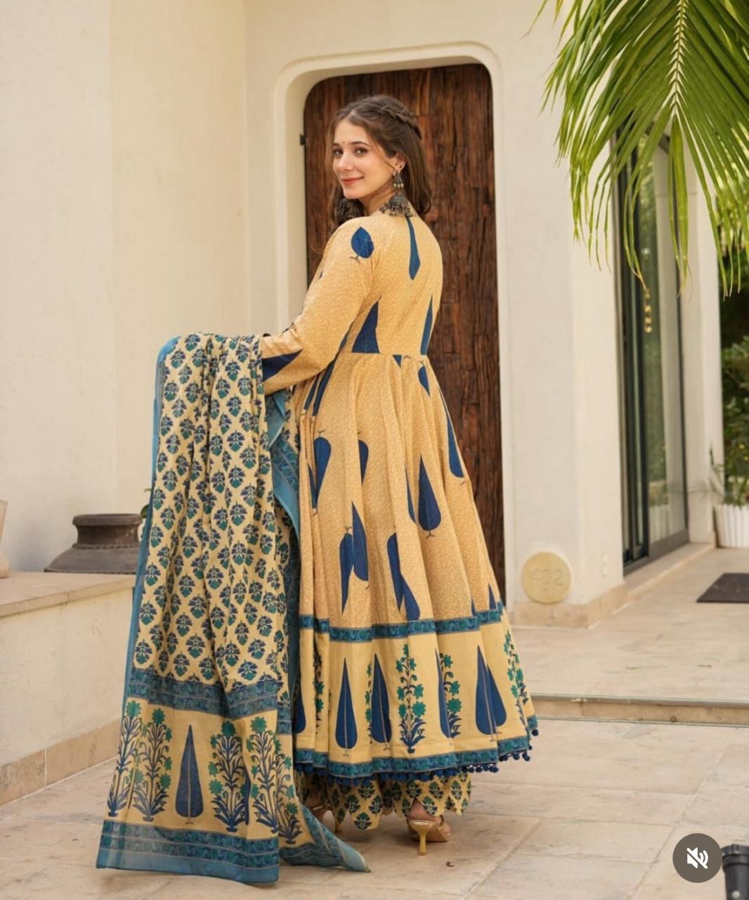 COTTON PRINTED ANARKALI KURTI WITH BOTTOM