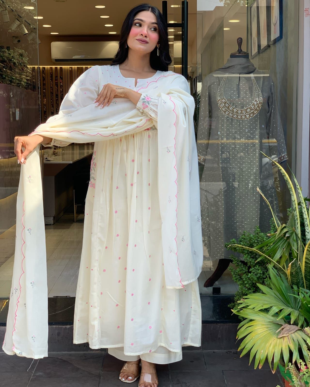 COTTON KURTI PANT AND DUPATTA, EMBROIDERY WORK