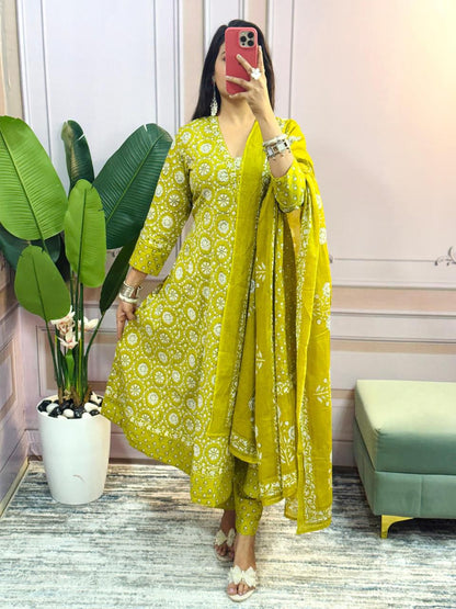 Straight Kurti / Kurti + Pant + Dupatta, Emrodori work