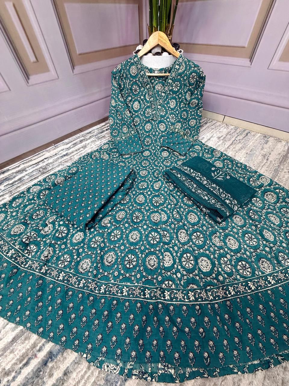 Straight Kurti / Kurti + Pant + Dupatta, Emrodori work