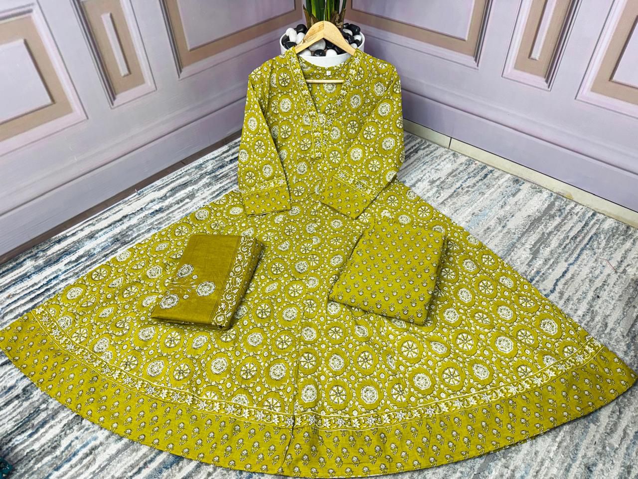 Straight Kurti / Kurti + Pant + Dupatta, Emrodori work