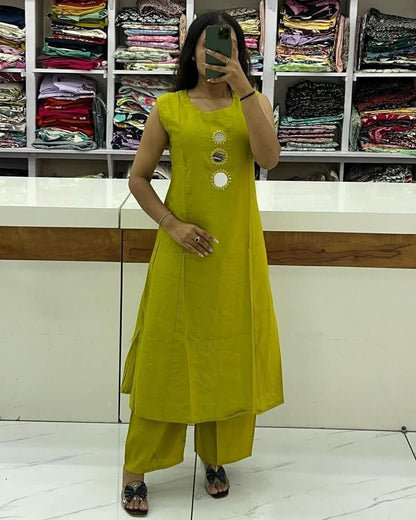 Original Mirror + Sequence Embroidery Kurti