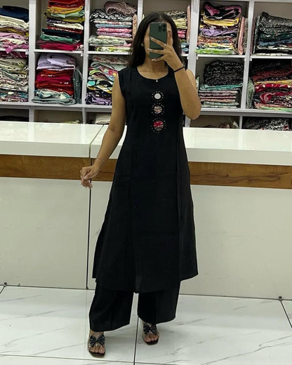 Original Mirror + Sequence Embroidery Kurti