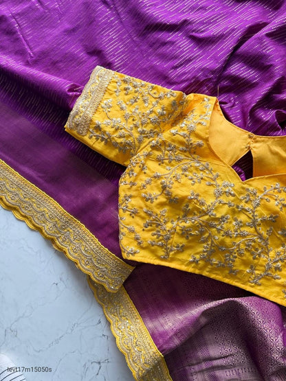 Pure Banarasi Pattu Saree with elegant Weaving Design on all over the saree