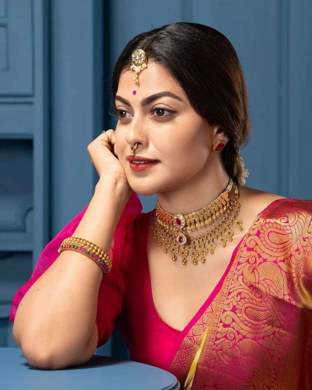 RICH PALLU & JACQUARD WORK ON ALL OVER THE SAREE