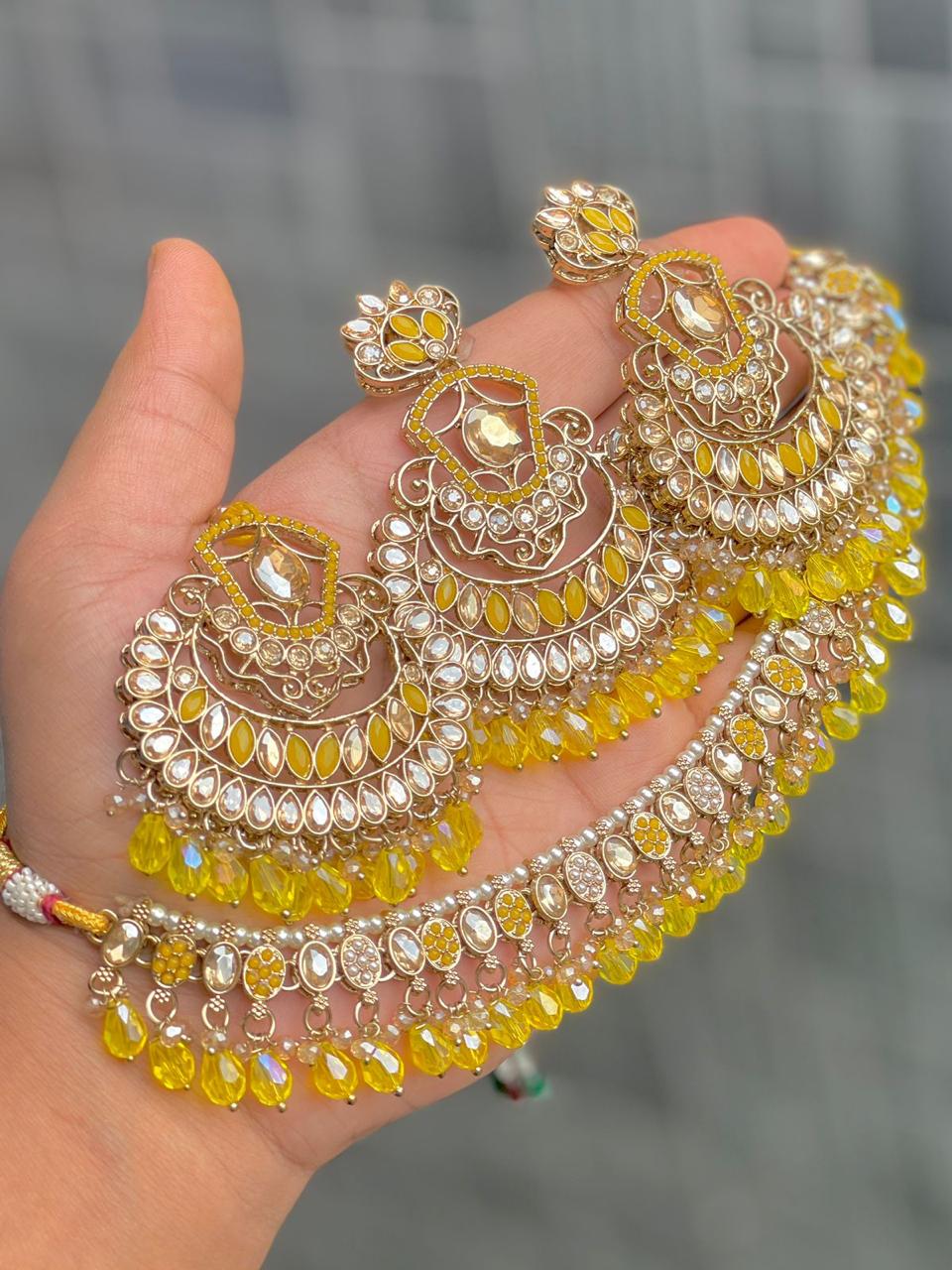 Stone Work Chokker With Beautiful Earrings And Tika