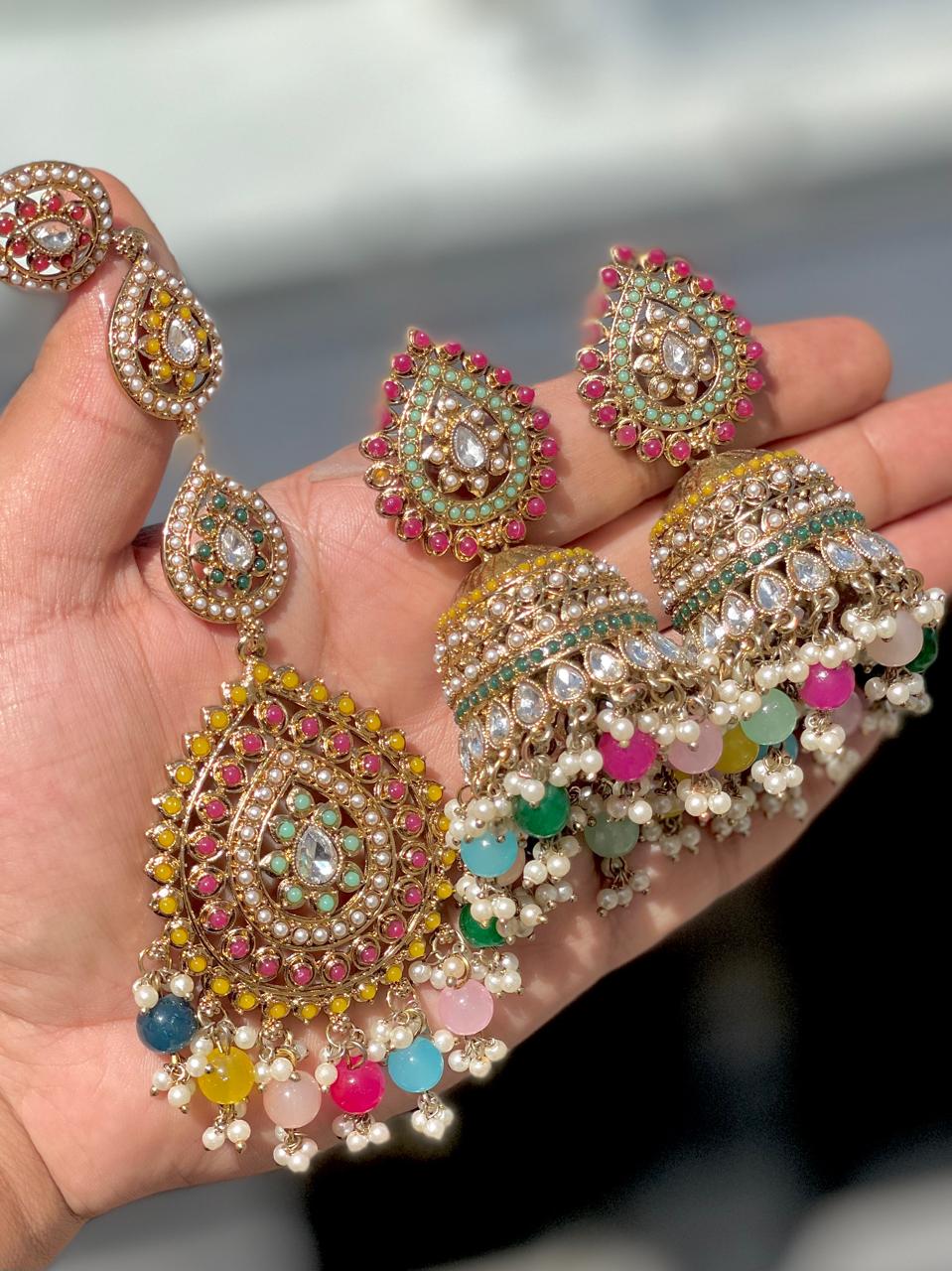 Stone Work Jhumka And Tika, Ear rings