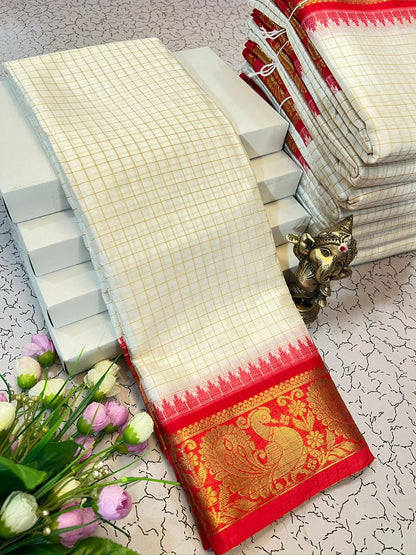 Mercerised Soft silk Saree in Exclusive border Self Checks Pattern design