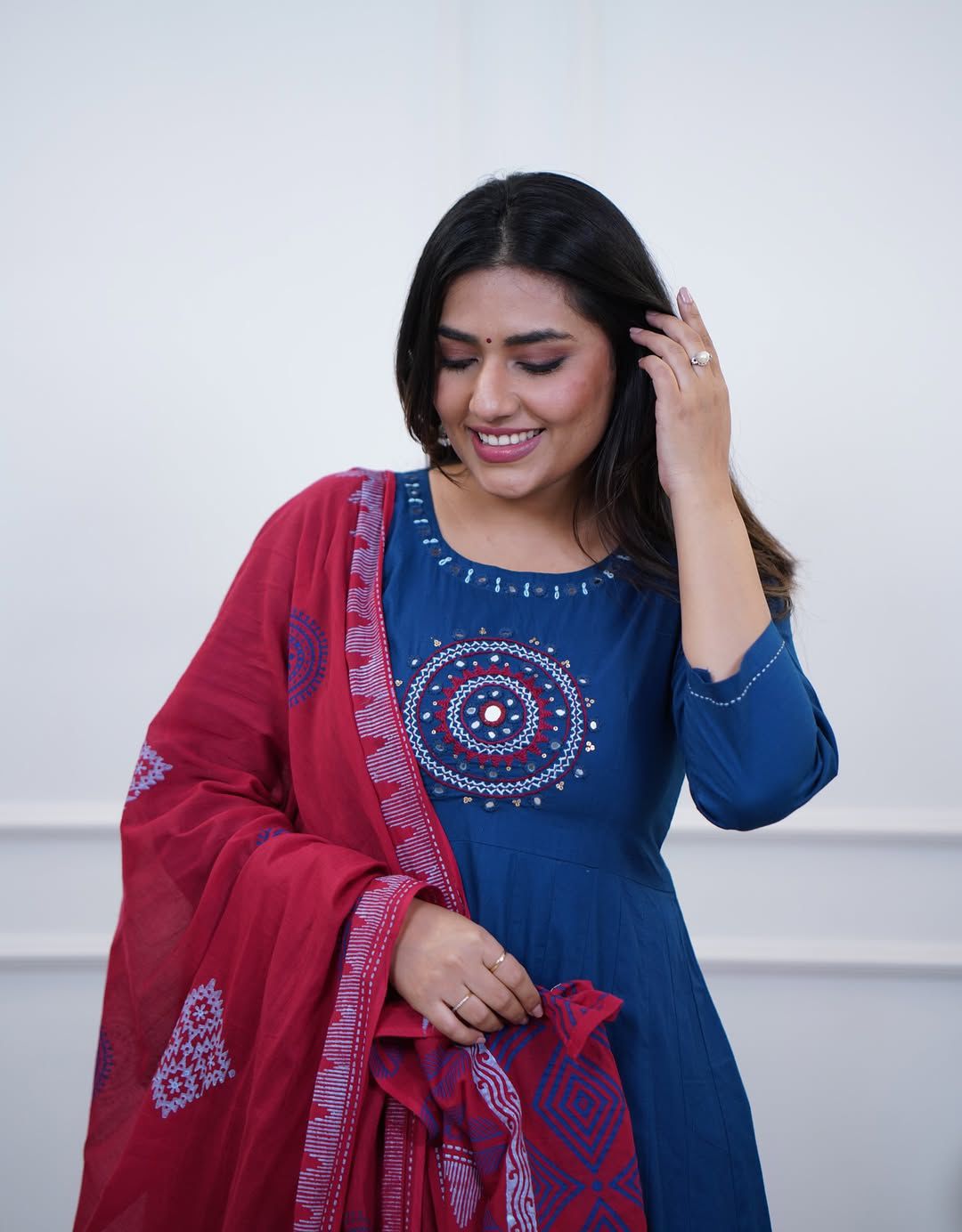 Dazzling Anarkalis with intricate mirror work Kurti