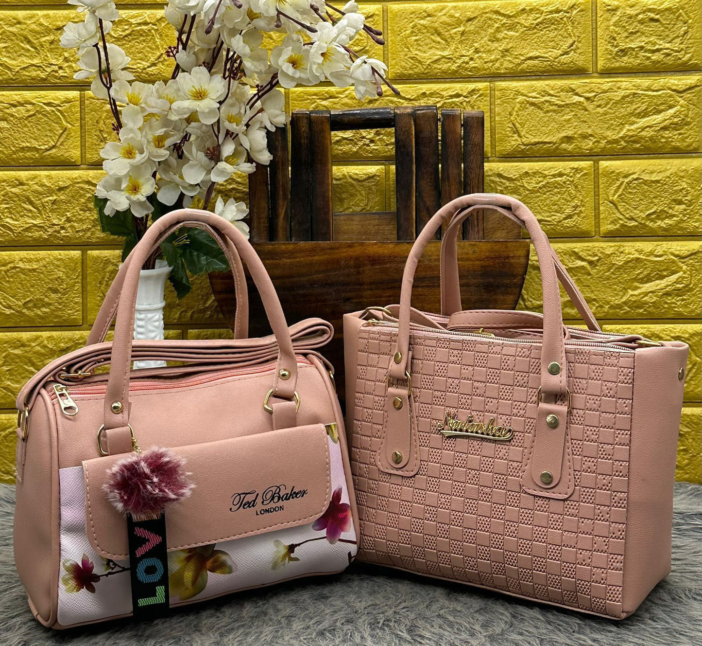 TED BAKER SLING COMBO Vanity Bag Random Color Pick