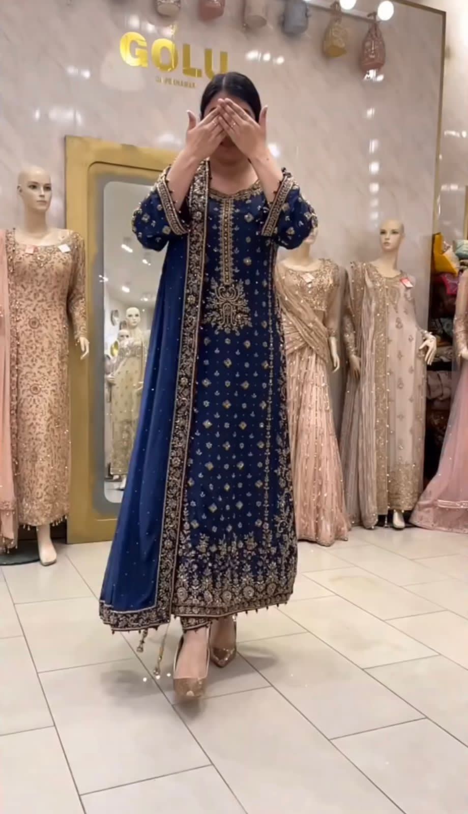 PECIAL HEAVY CHINE  SEQUENCE WORK 3 PIS SUIT SET