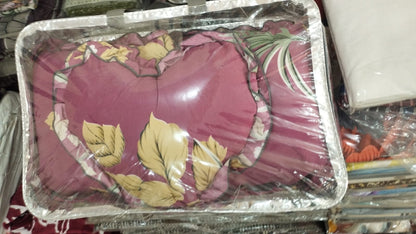 1 bedsheet +2 pillow cover +2square cushion +1 heart cushion