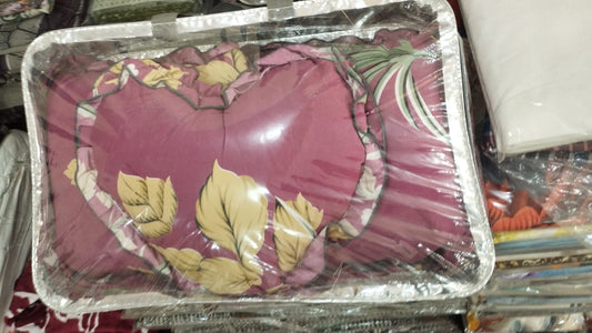 1 bedsheet +2 pillow cover +2square cushion +1 heart cushion