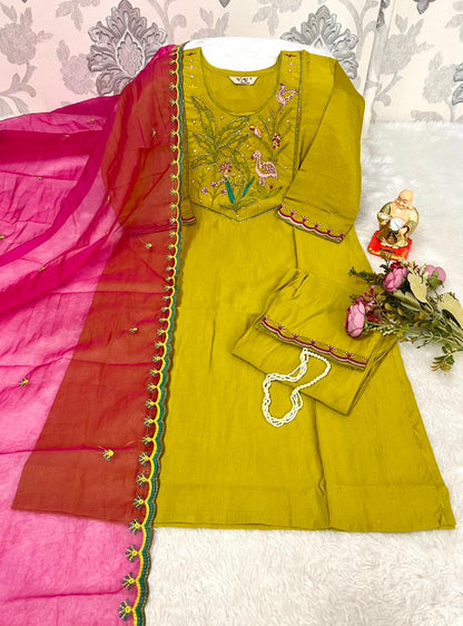 SILK PANT WITH ORANGA DUPPTA SETS