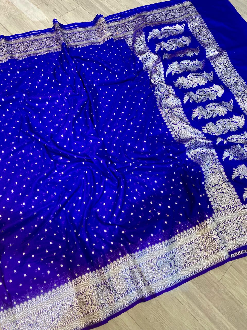 Dyeble Semi Kataan georget saree
