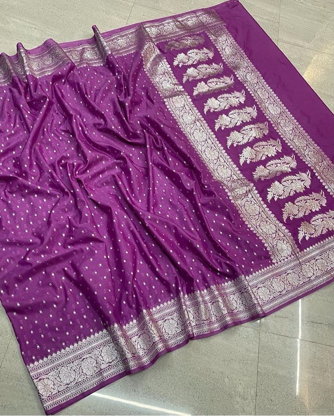 Dyeble Semi Kataan georget saree