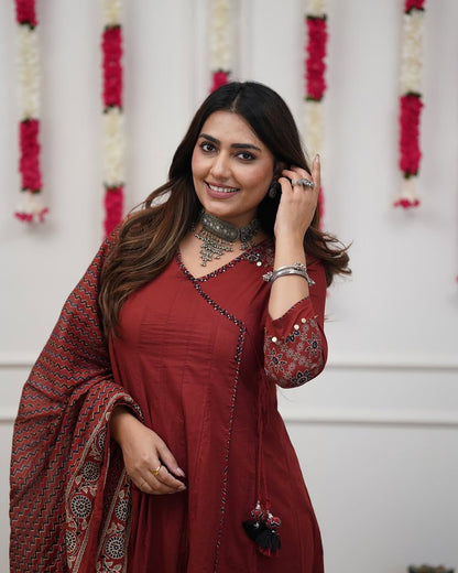 Angrakha style kurta set