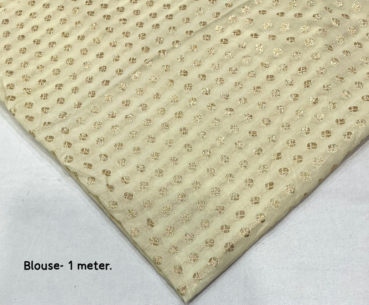 Soft paper crush saree with sequence emboridery saree.