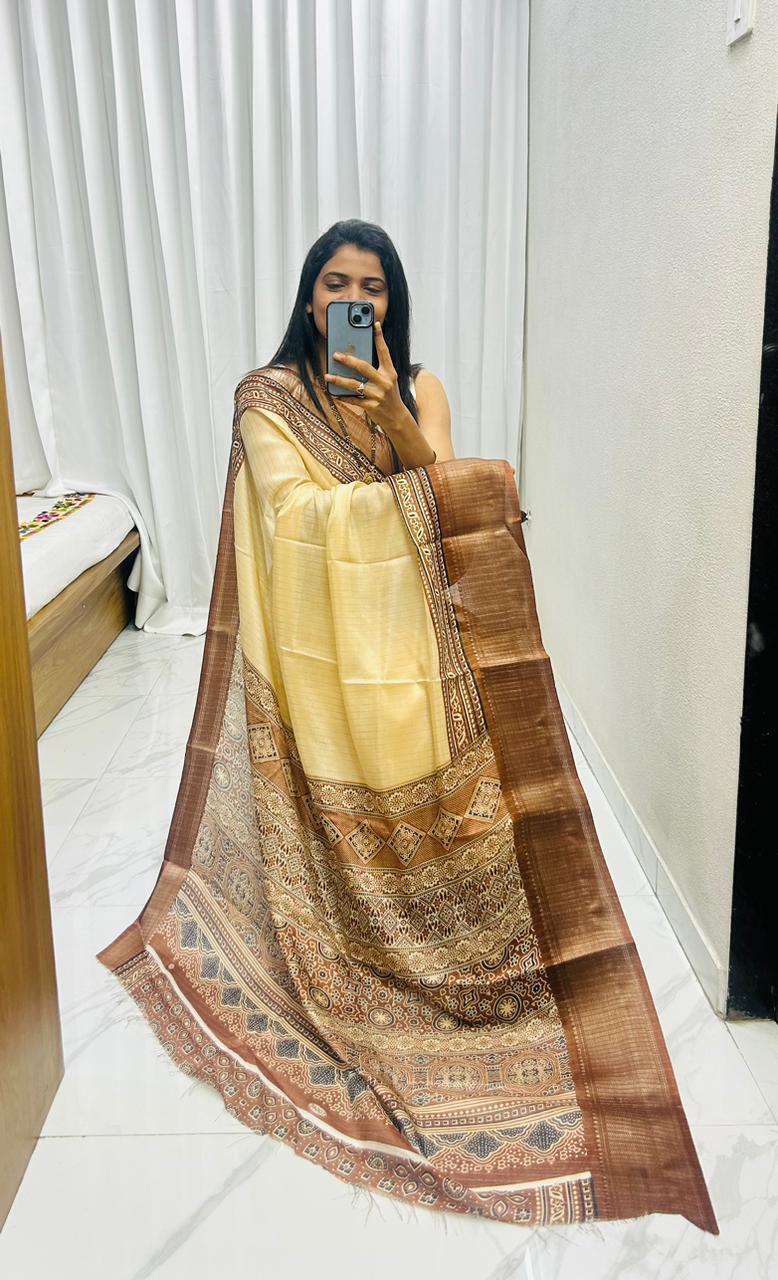 Premium dola silk saree