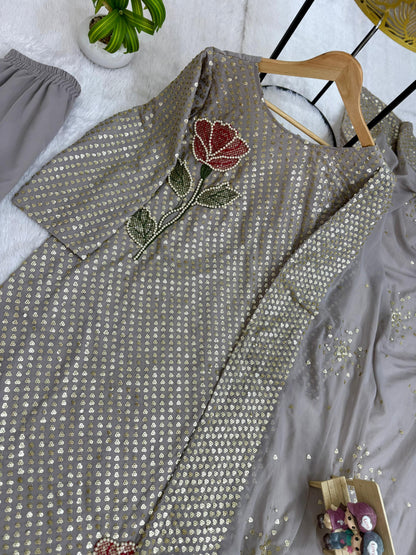 EMBROIDERY WORK & STYLIST PATTERN FOR EVERY FESTIVAL