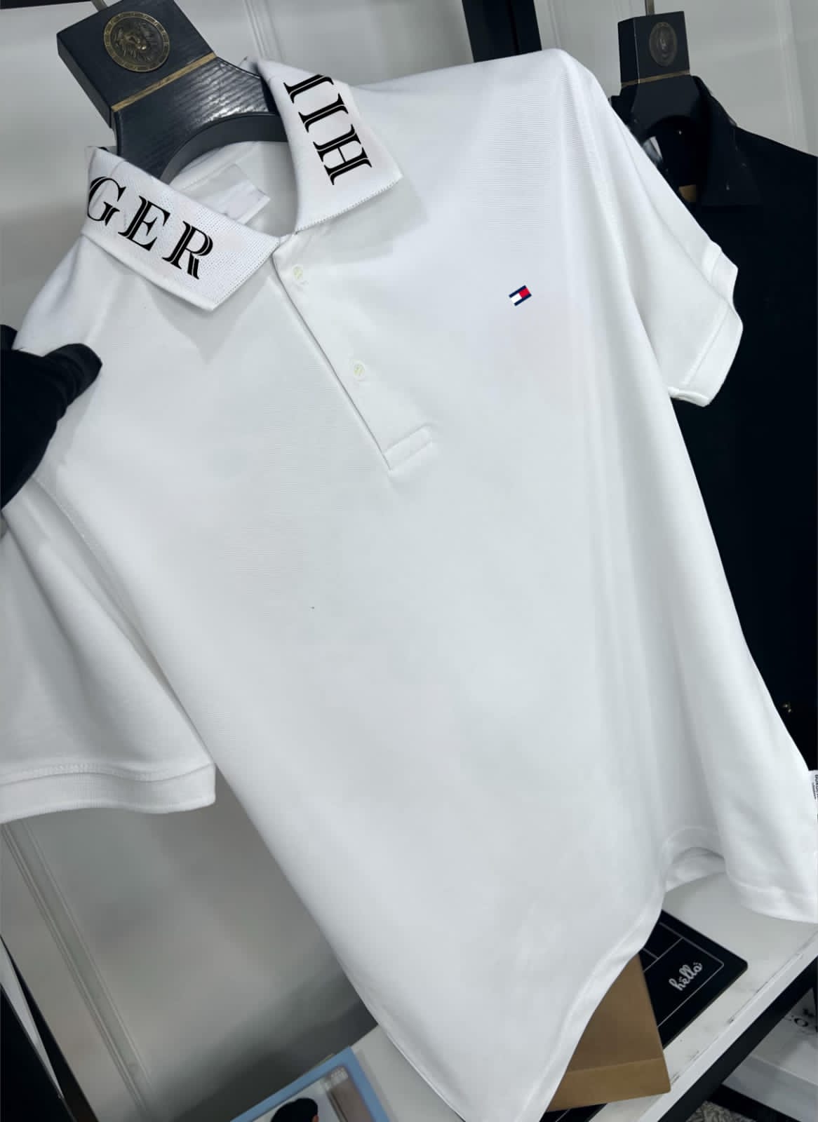 Tommy Collar T-shirt