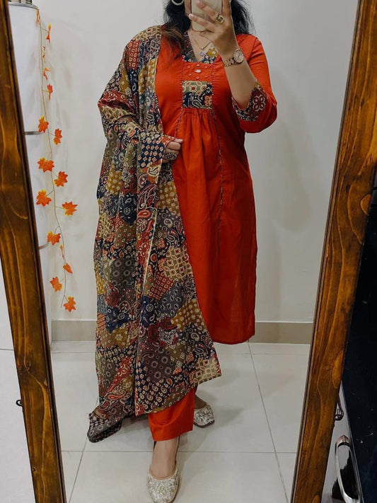 Beautiful kurti pant dupatta set in Premium Cotton with applique and real mirror work with thread and sequin detailing paired with fine kalamkari cotton dupatta