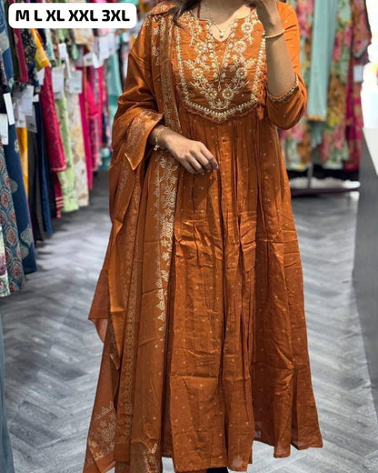 Embroidered& pitten Work Printed Cotton kurta & Pant with Malmal dupatta set